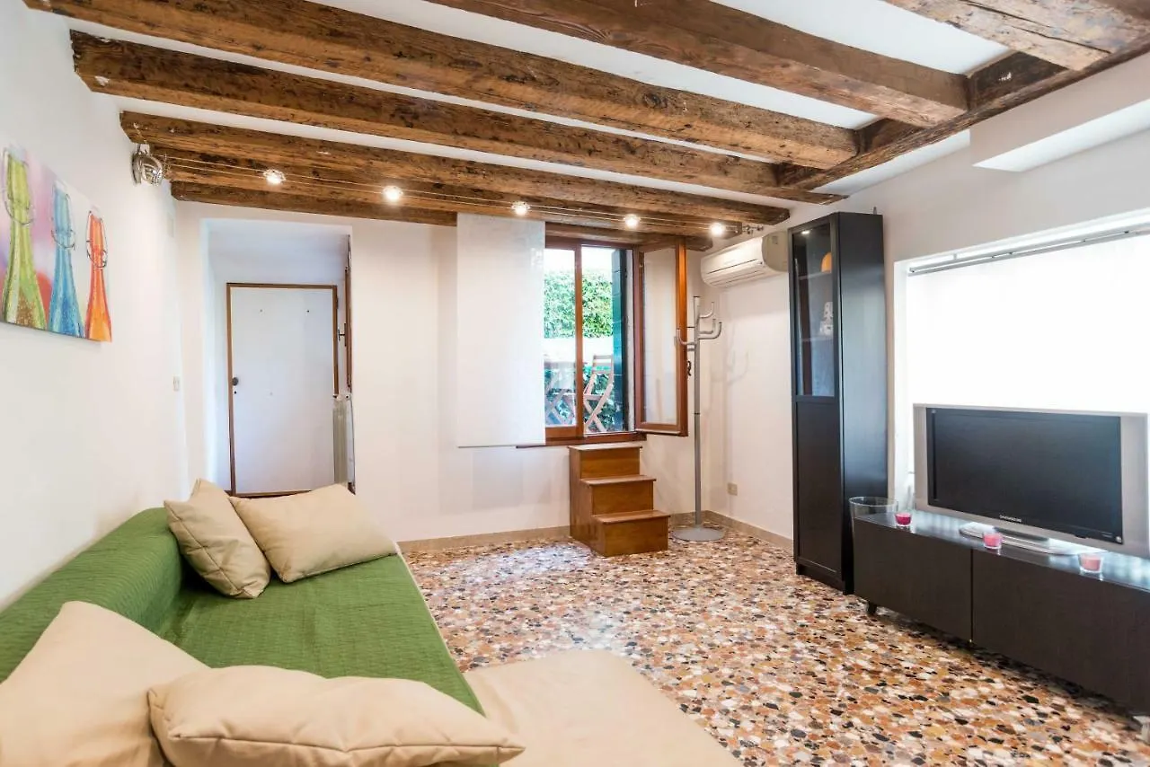 Venice In The House Apartment